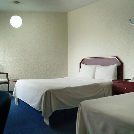 Hotel Valle De Mexico Toreo Kültér fotó