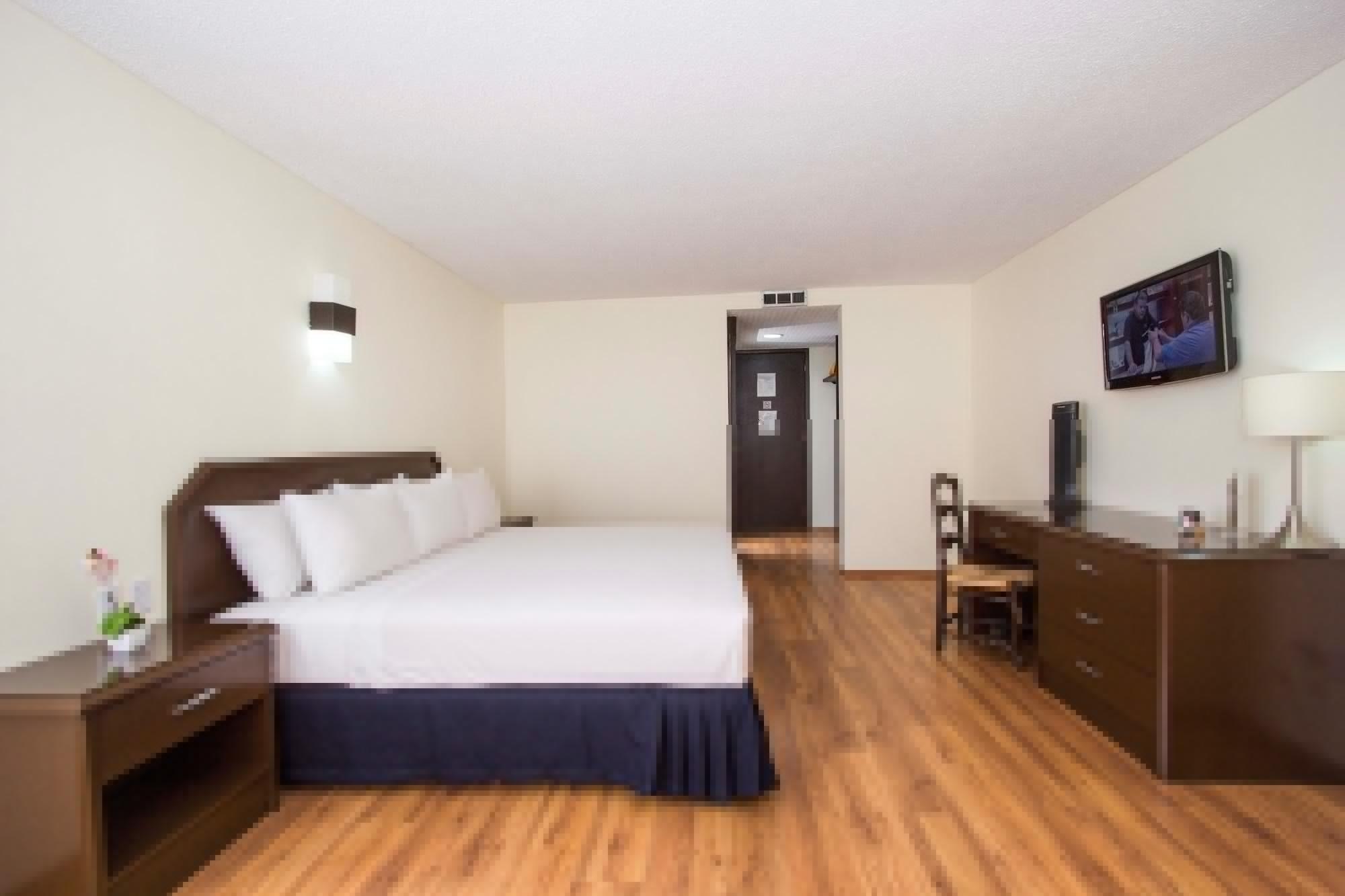 Hotel Valle De Mexico Toreo Kültér fotó